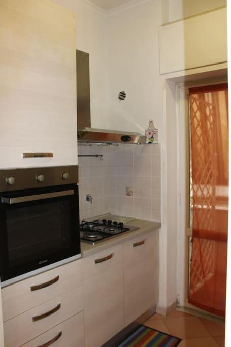 Adiacente Fermata Metro A Appartement *